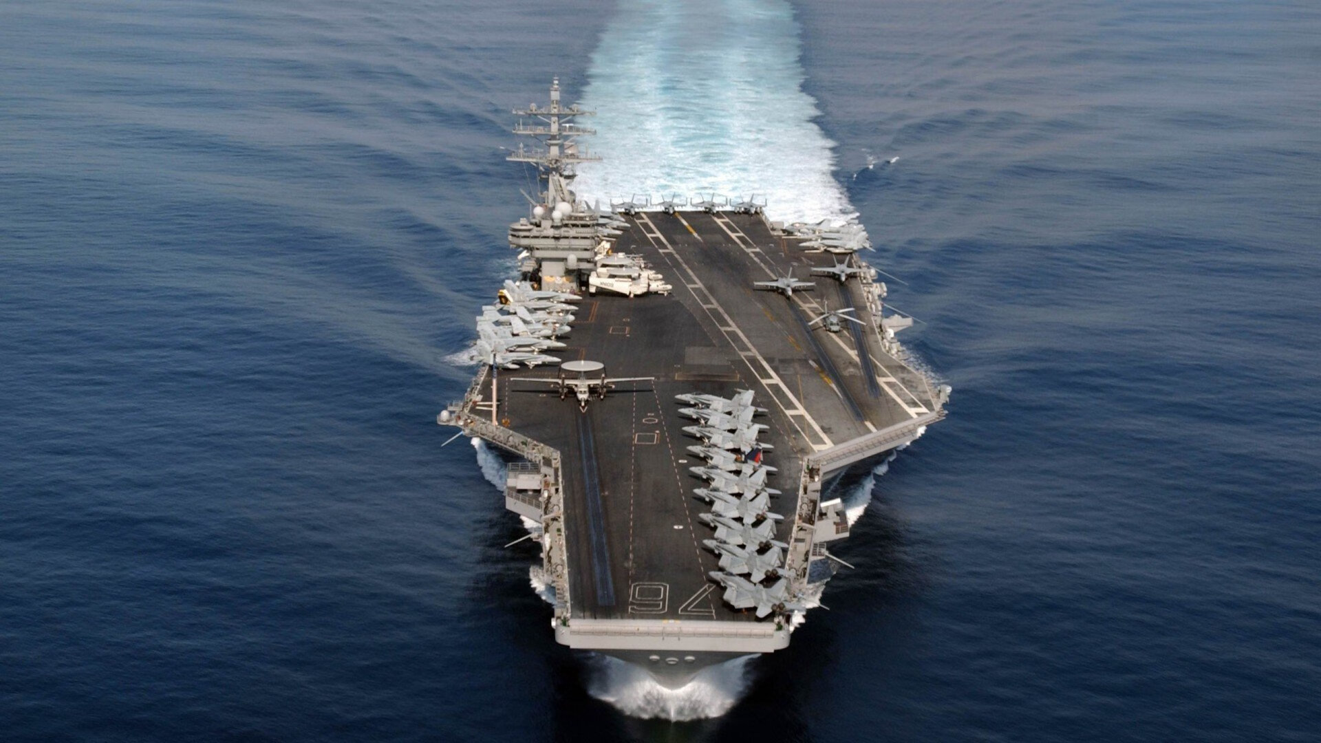 _豪华明星表演赛:娱乐与专业结合的新体验_,明星表演类节目